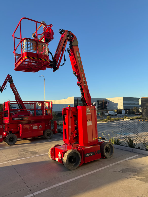 33Ft Electric Knuckle Boom